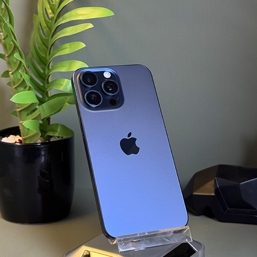 5 Apple iPhone 15 Pro Max - Image 1
