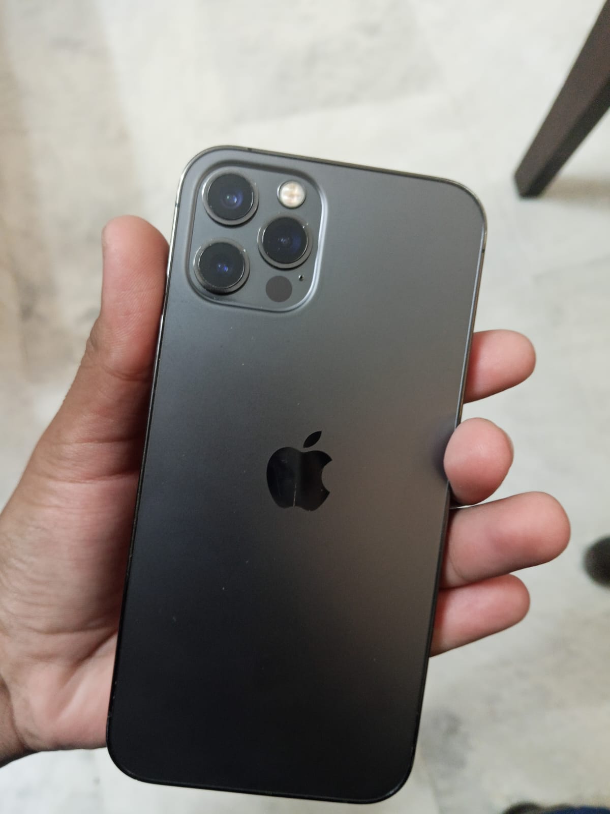 Apple iPhone 12 pro